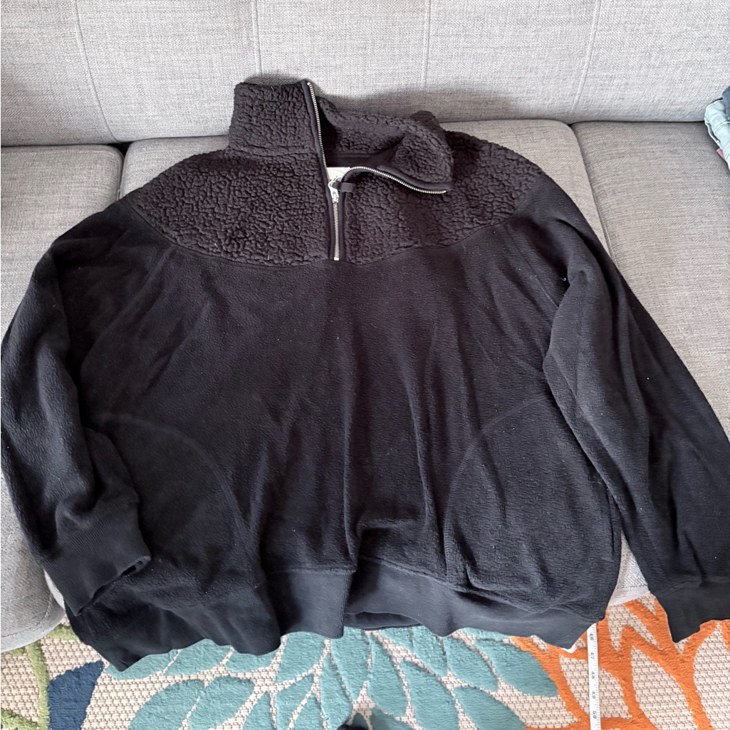 Aerie Women's Black Teddy Jacket